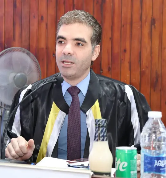 الدكتور محمد هندي يضيف جائزة باشراحيل الأدبية إلى رصيده من الجوائز