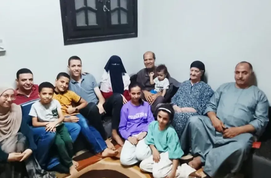 "محمد صبحي" من الغردقة يحصد المركز السادس مكرر على الجمهورية في الثانوية الأزهرية ويحقق حلم الطب