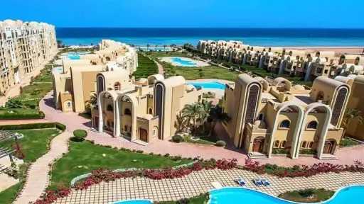 السياحة والفنادق