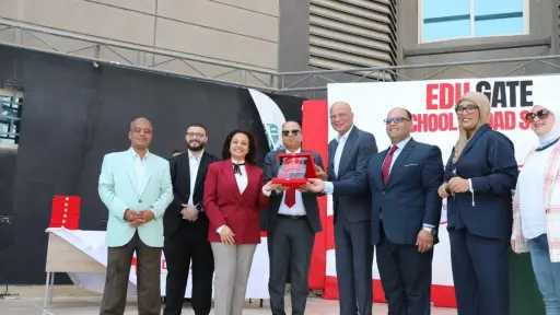الجامعات والمدارس