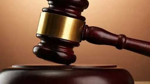 الحوادث والمحاكم