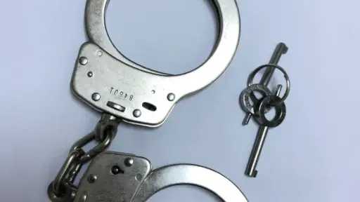 الحوادث والمحاكم